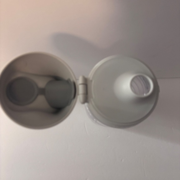 Tervis 20 oz Cup Flip Top Official Licensed Product Built Ford Tough - Picture 7 of 7